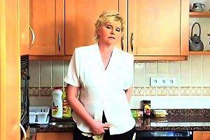 Granny Solo In The Kitchen Free In The Kitchen Porn Video